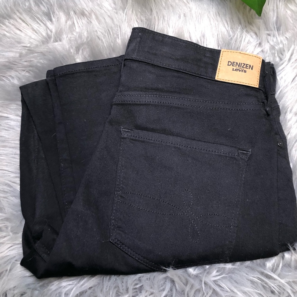 Denizen from Levi's Black High Rise Skinny Jeans